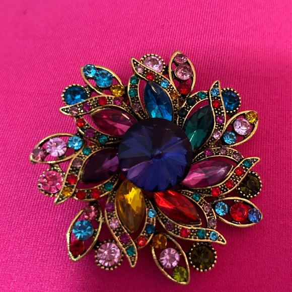 BROOCHES, NIB. - Picture 8 of 11